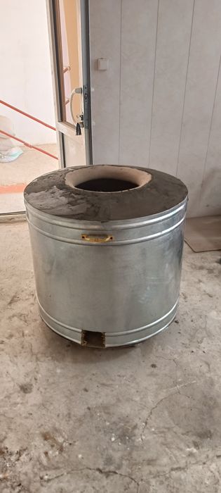 Tandirlar bor... 60000 sõm