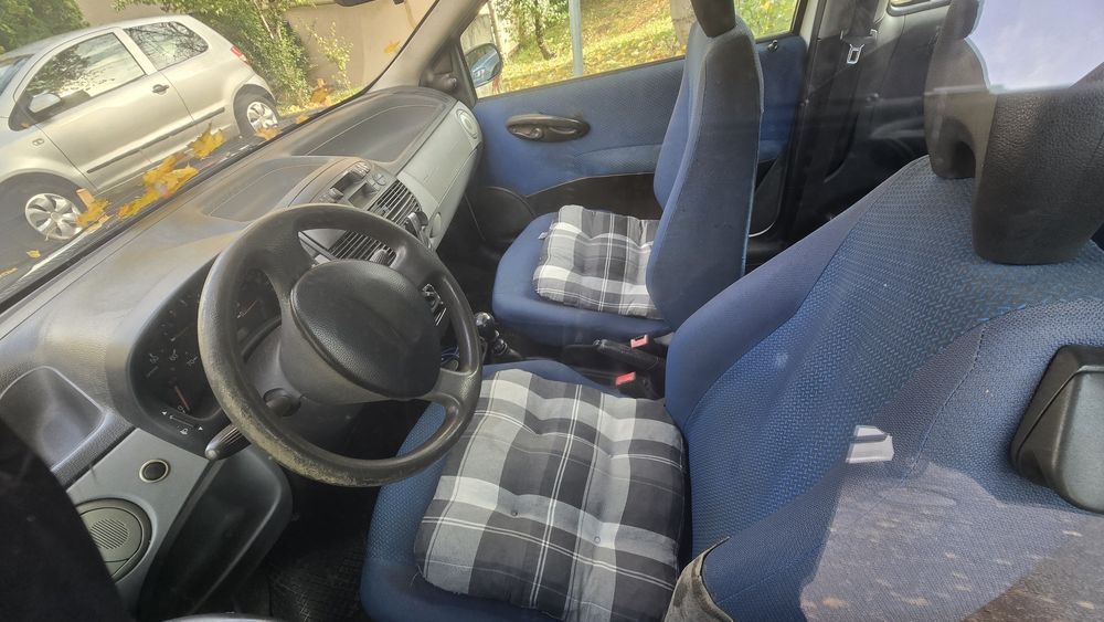 FIAT Punto 2002 — imagine 5