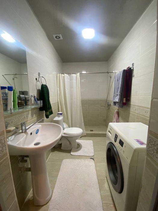 Hovli sotiladi wiribomda