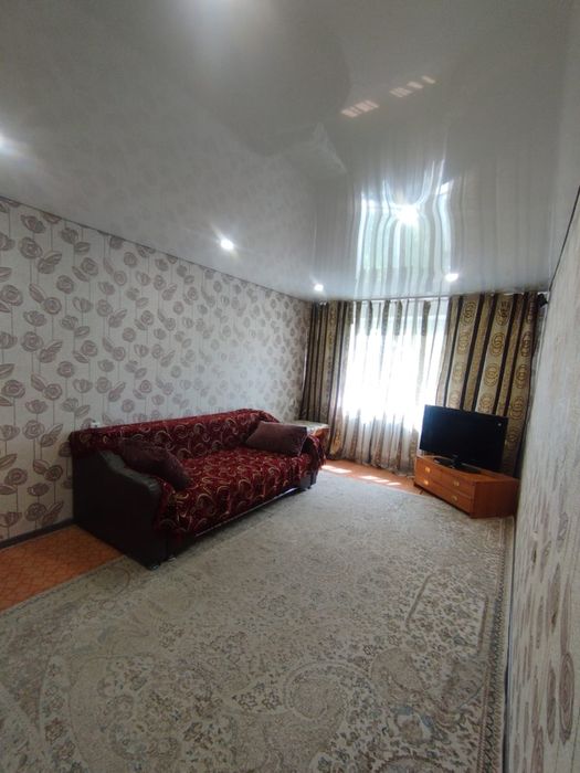 продается двух комнатная квартира