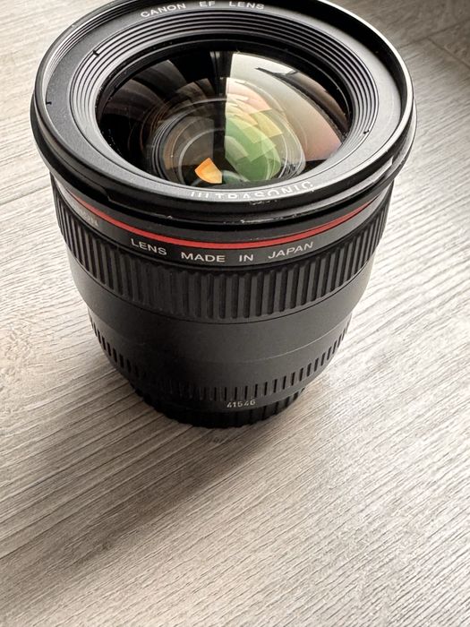 Canon EF 24 mm 1.4