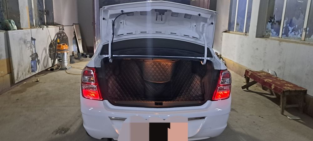 Chevrolet Cobalt 2022-23