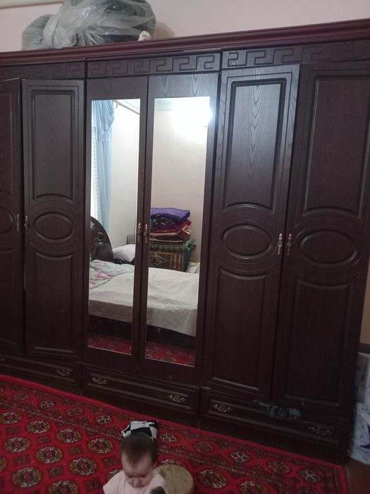Spalni shkaf sotiladi