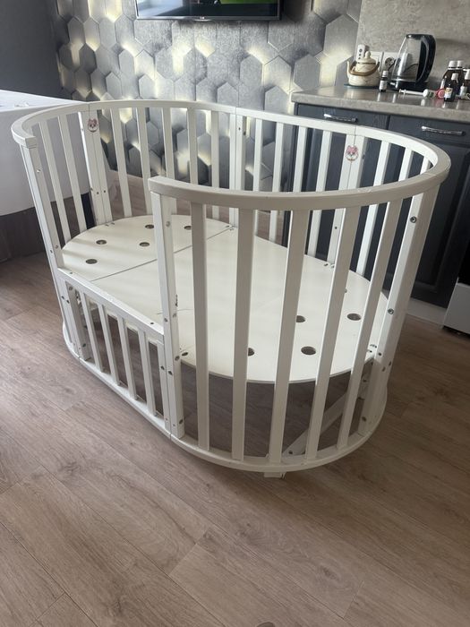 Продам детскую кровать трансформер