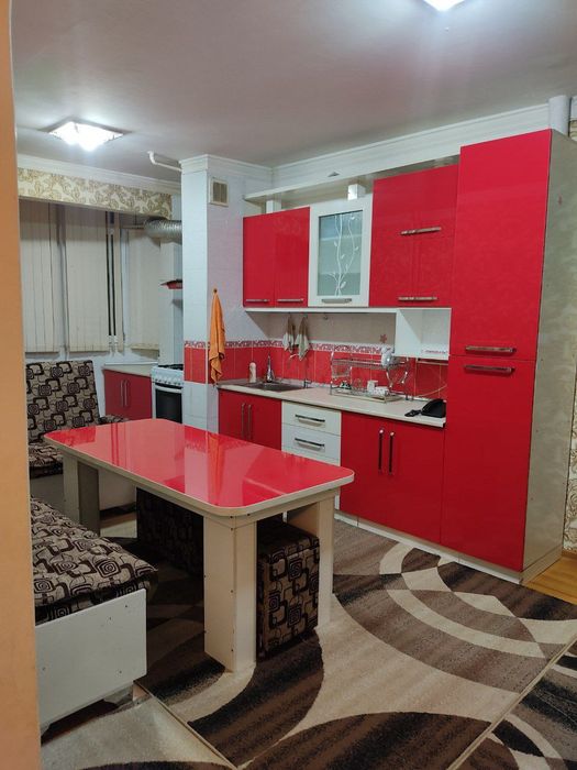 Квартира ижарага берилади. Кизларга шерикликка. Себзорда. БЕЗ МАКЛЕР.