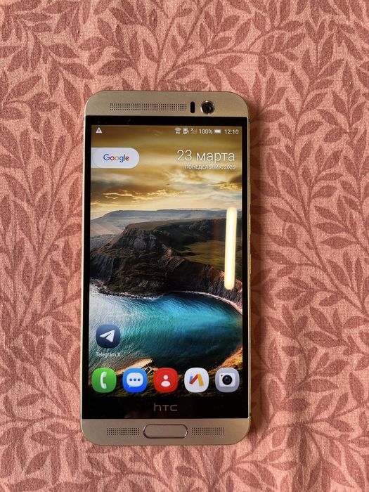 Смартфон HTC One M9+