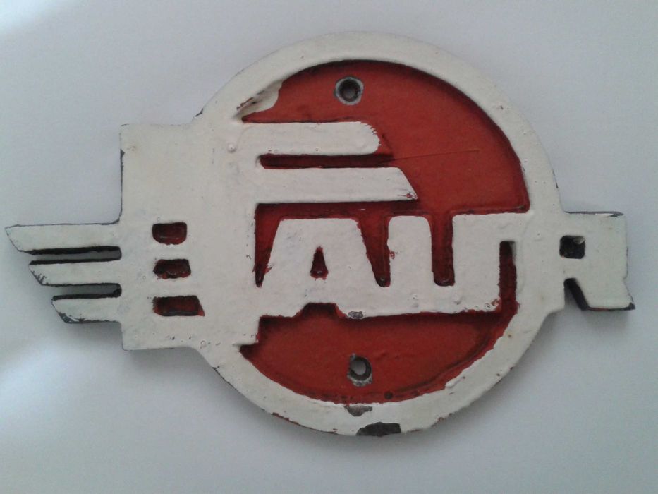 Veche sigla locomotive FAUR anii 70 pentru pasionatii CFR