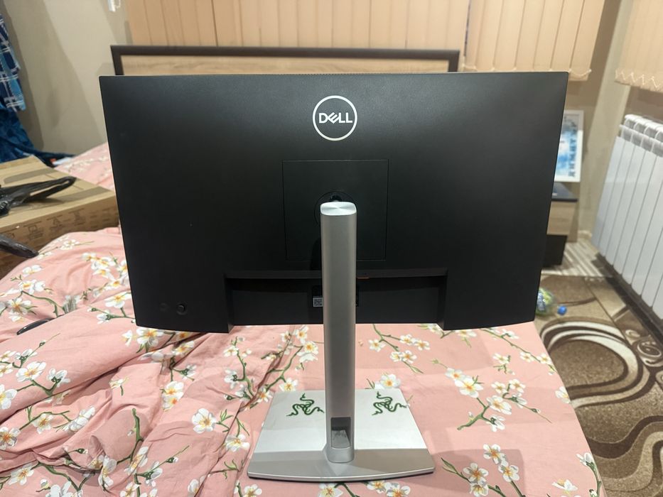 Монитор Dell 23.8 inch