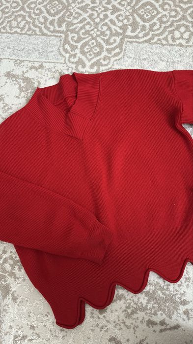 продам теплую кофту