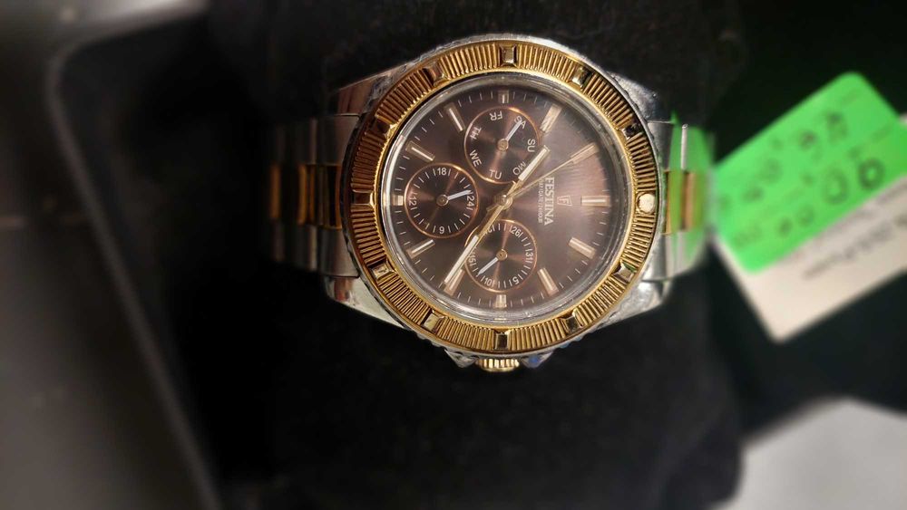 Часовник Festina F16692