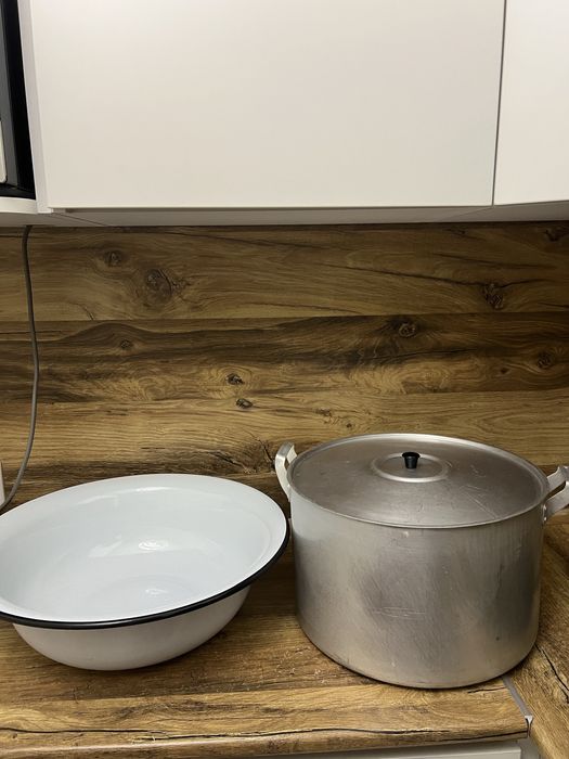 Продам посуду по 10000 тенге