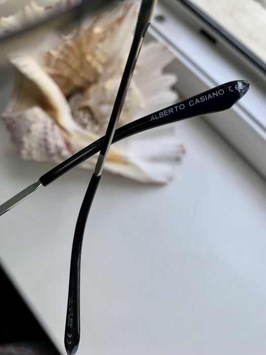 Продам очки от солнца и имиджевые