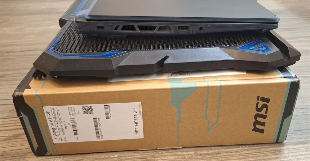 Геймърски Лаптоп | Msi Cyborg 14 | I7 13620H | 16GB DDR5 | 512 SSD | RTX 4060 8GB * НОВ *