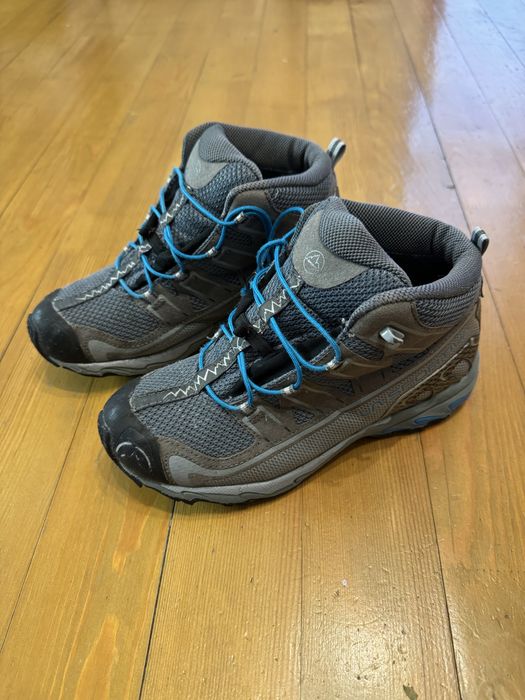 Туристически детски обувки