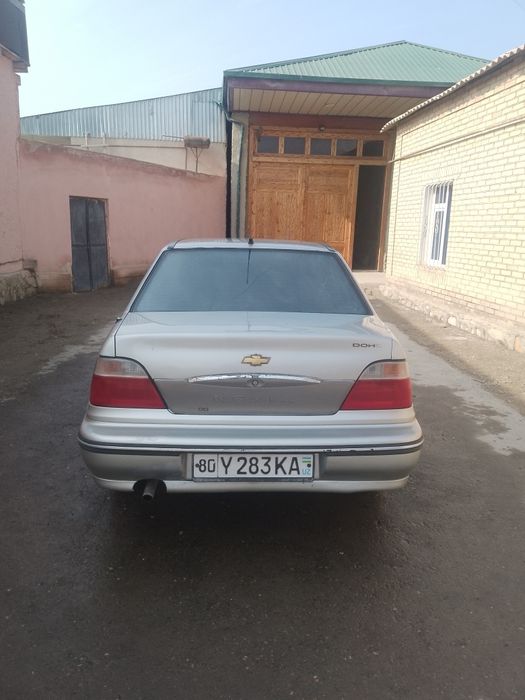 Нексия донс сотилади