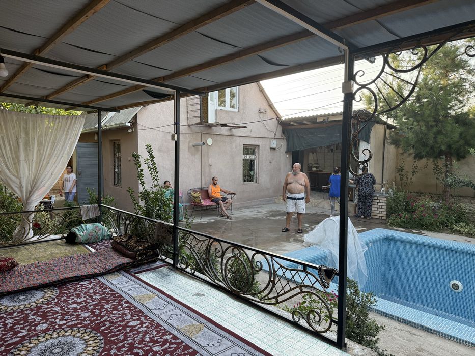 Toshmoryaga yaqin Dacha sotiladi
