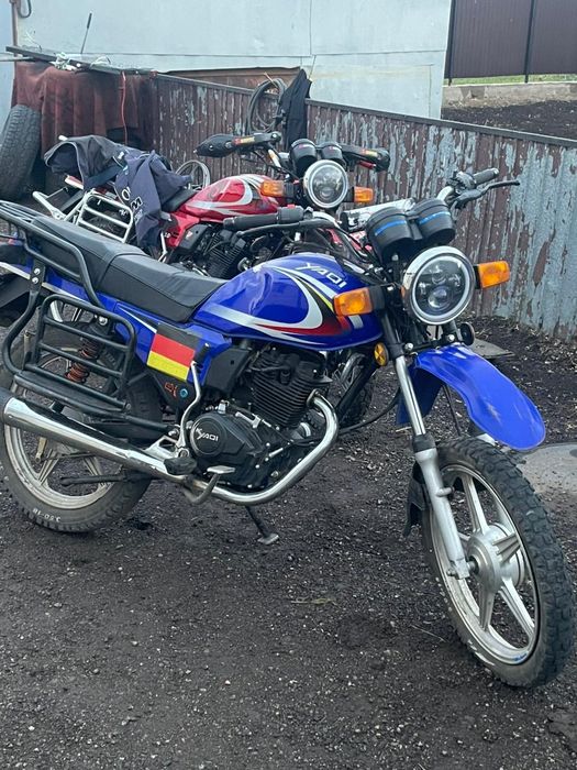 Продам мотоцикл Yaqi200