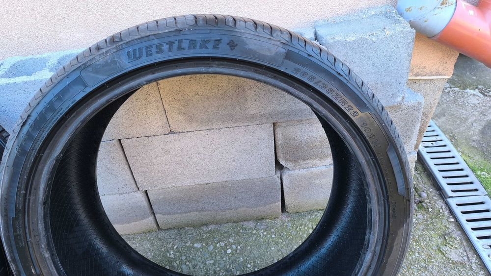 Гуми 22" „Westlake“