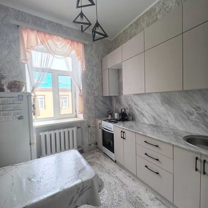 Продается 2х квартира по ул Бородина