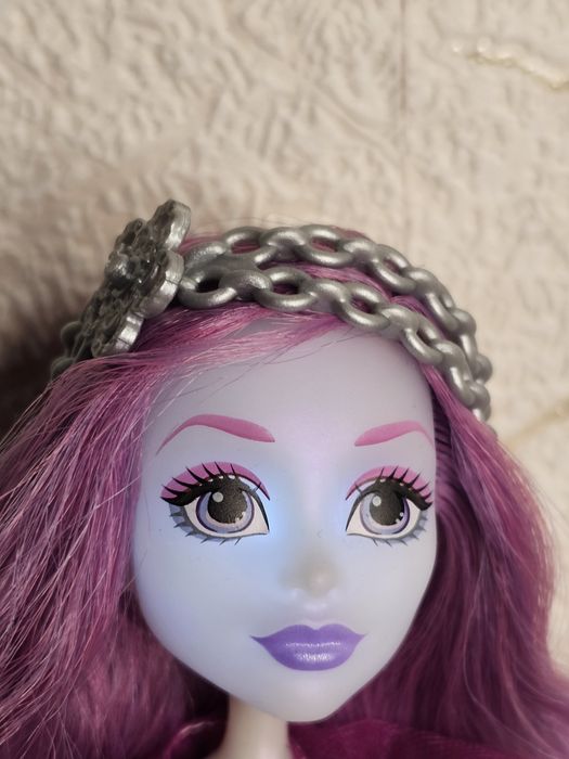 кукла monster high