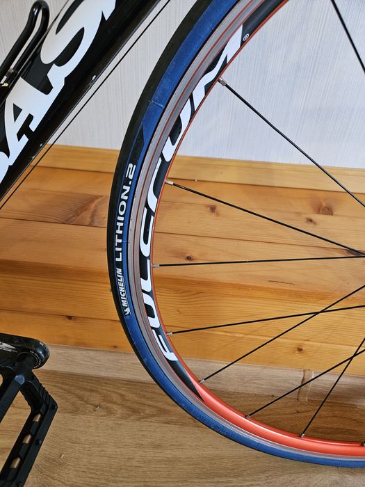 Карбонов велосипед BASSO reef