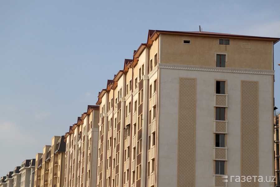 Guliston shaharda 1 xonali dom sotiladi