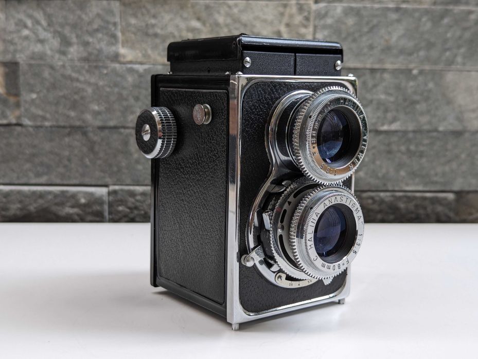 Camera foto de colecție Halina A1 TLR