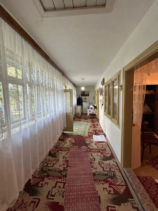 Vand casa din valatuci si paianta cu 2100 mp intravilan in Ranceni,Berezeni,Vaslui