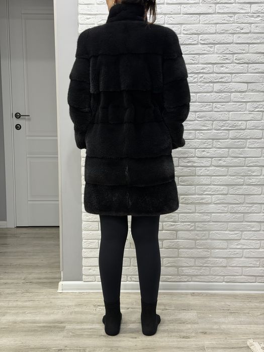 Пушистая норковая шуба