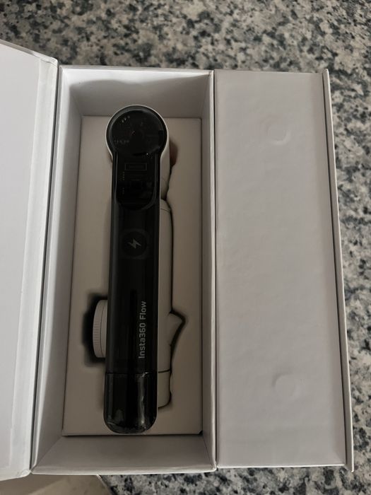 Стедикам Insta360 Flow Creator Kit