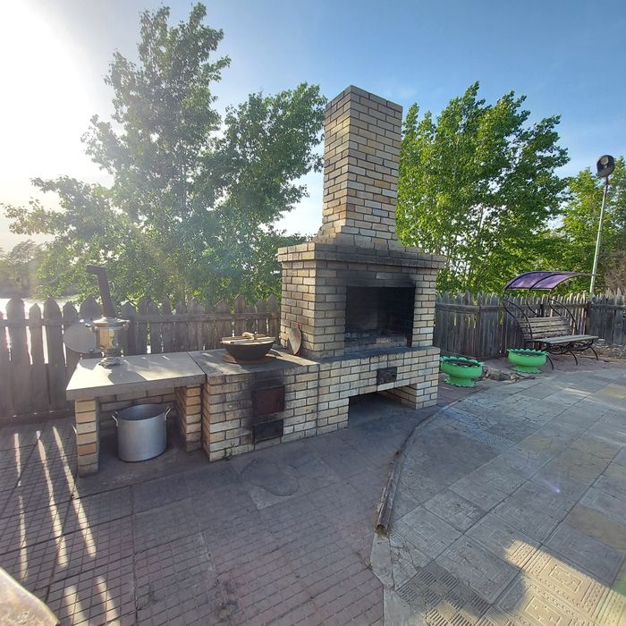 Дом у воды посуточно