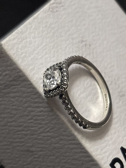 Серебрянное кольцо PANDORA
