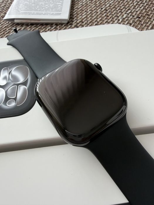 Apple Watch Series 11 46mm jet black