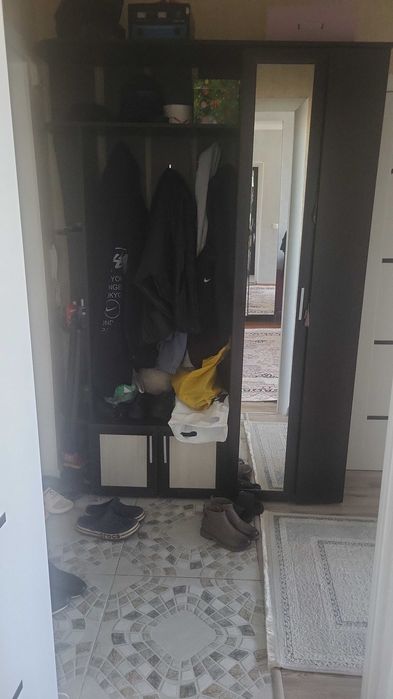 Шкаф для прихожей
