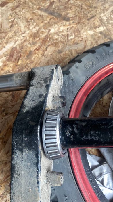 Продам скутер макси на учете