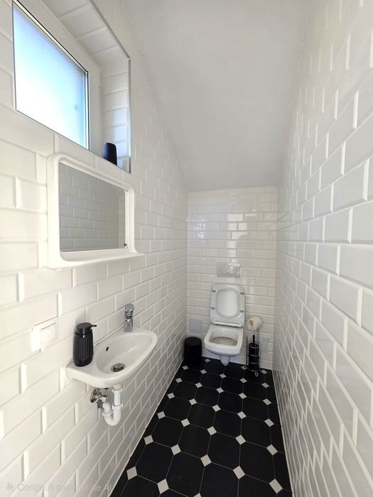 Casa noua de vânzare