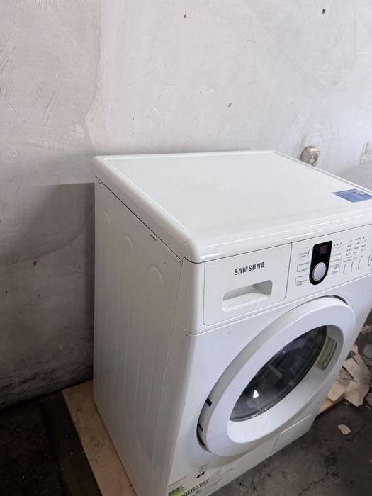 Продается стиральная машинка автомат