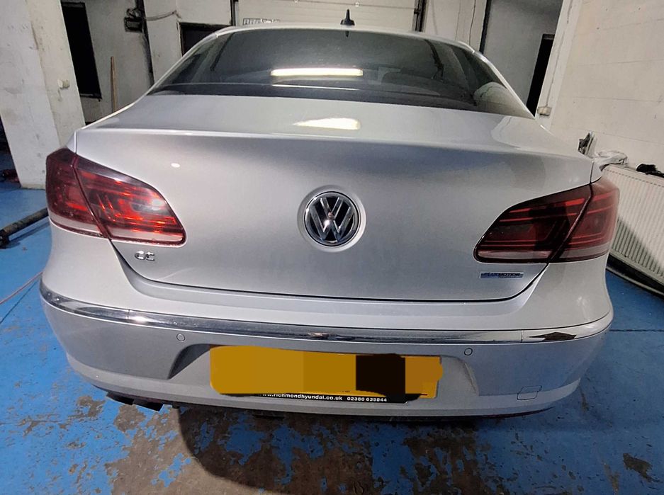 Dezmembrari  VW PASSAT CC 2,0 TDI Facelift