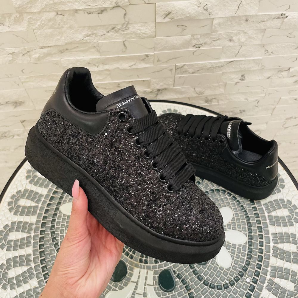 Alexander mcqueen hot sale sneakers olx