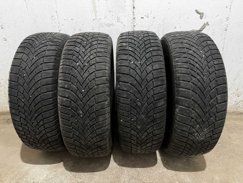Set 4 anvelope iarna 205/60R16 Bridgestone Blizakk LM005 M+S
