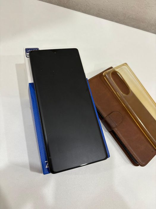 Продам телефон телефон ZTE V50 blade