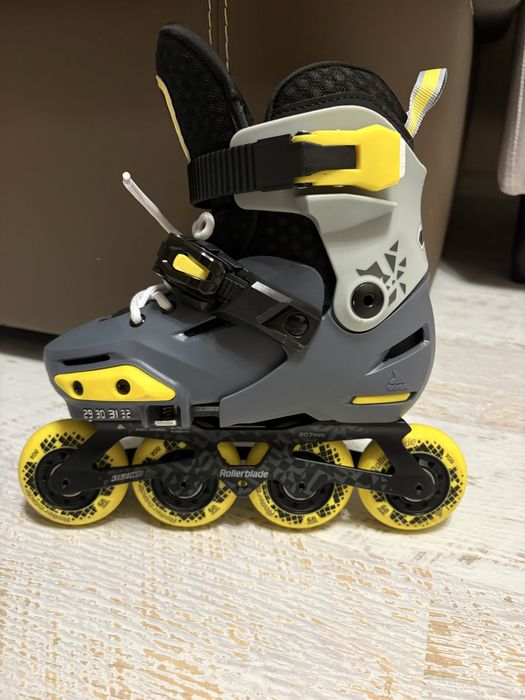 НОВИ Детски ролери Rollerblade Apex Charcoal/ Yellow 30 номер