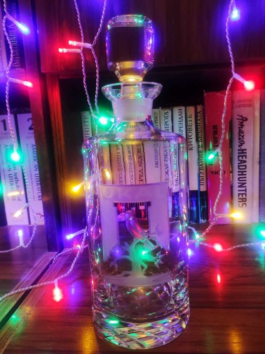 Стилна стъклена гарафа за уиски, ракия, Германия