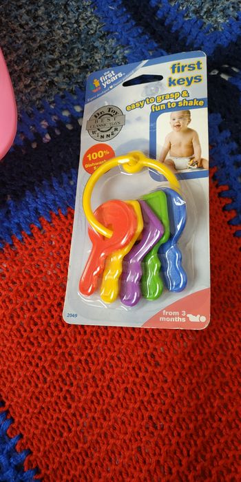 Детские игрушки для малышей