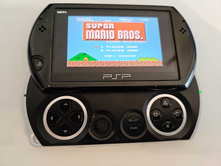 PSP GO - ARK 4 - качени игри