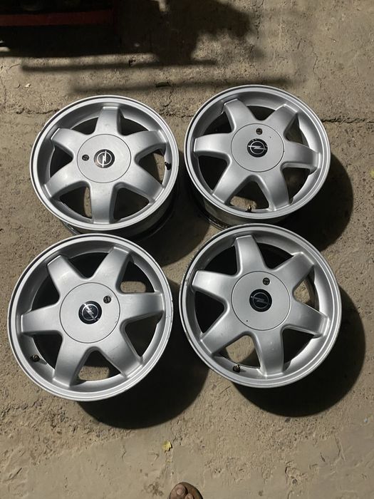 Opel vectra a original диска