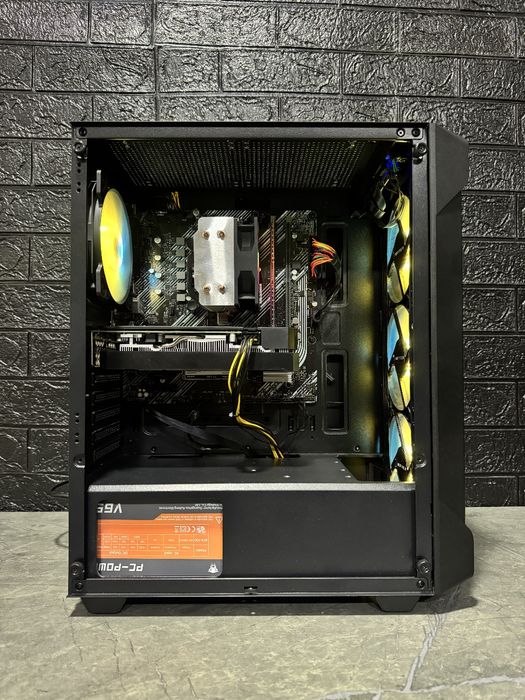 I3 10100 / RX 580 8gb  / Ssd m2 Nvme 256gb/ block 650w