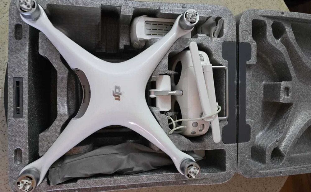 Drona Dji Phantom 4 Pro 4k cutie transpor6