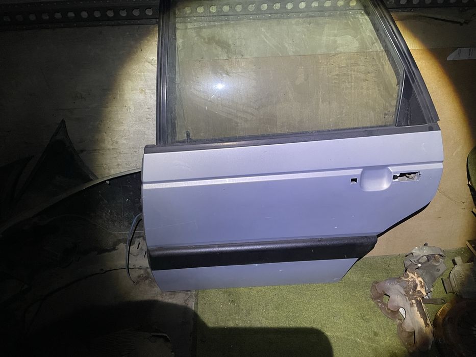 Дверь на пассат б3