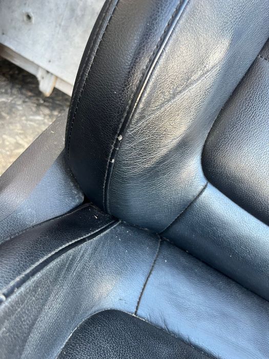 Предни седалки Кожен салон Passat b7 подлакътник подгрев ном921